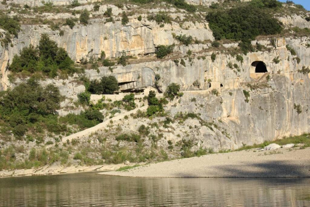 Le Mas De Lucien Entre Arles, Nimes, Avignon. บูแคร์ ภายนอก รูปภาพ